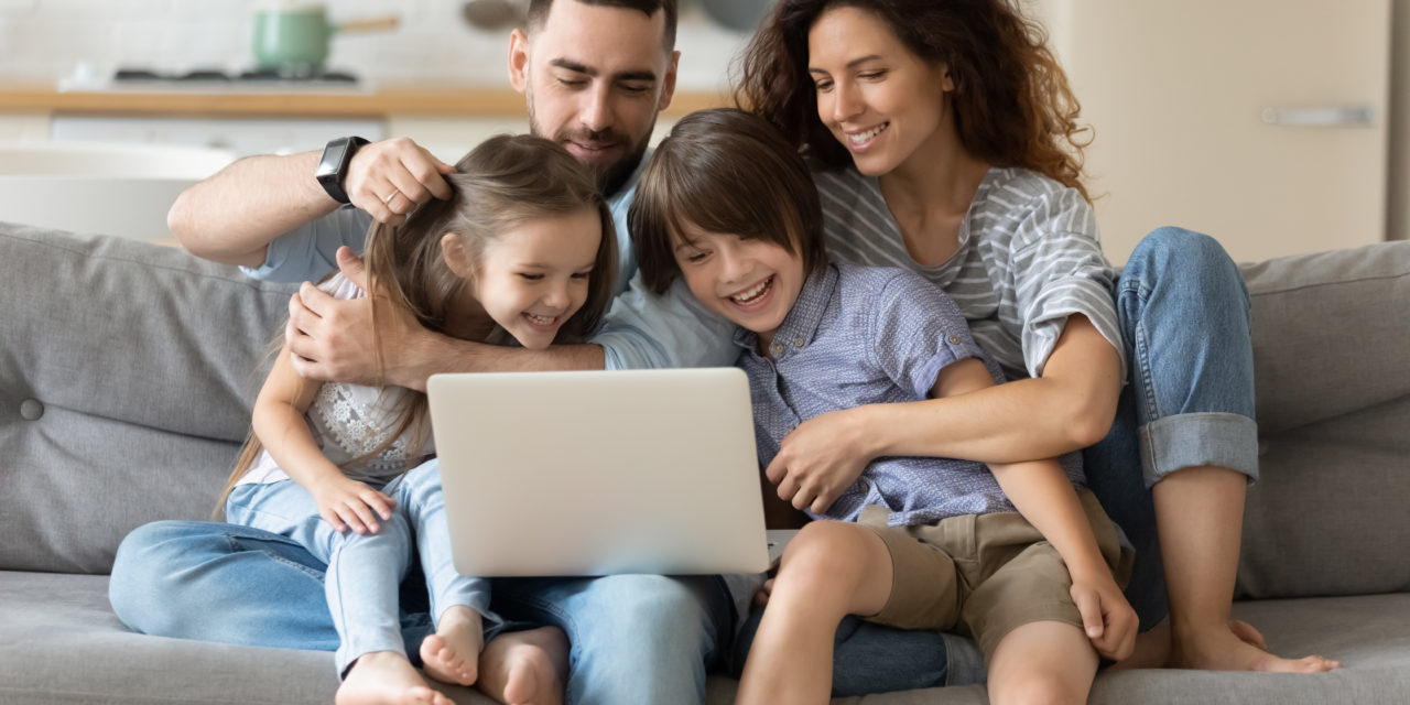 10 Important Money Lessons to Teach Kids